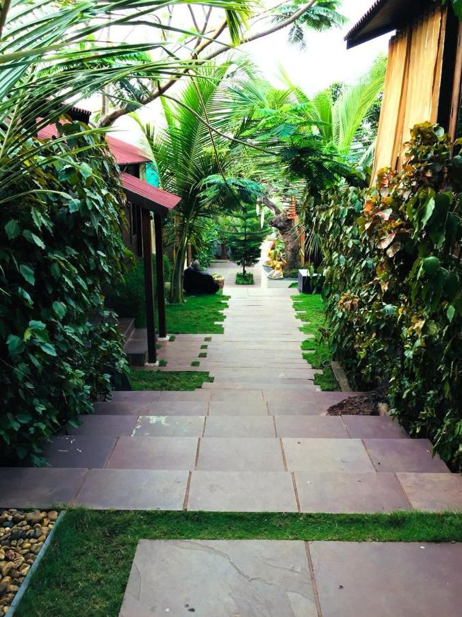 Rock Forest Goa Honeymoon Cottages Calangute Exterior photo