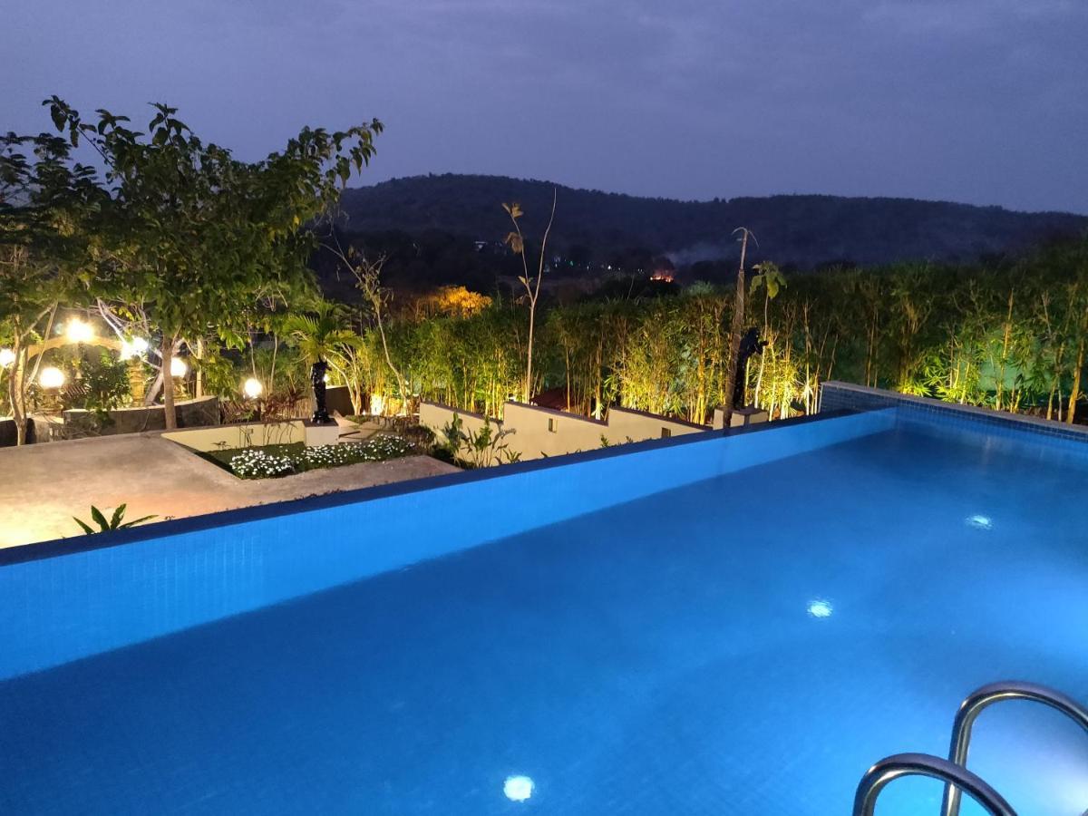 Rock Forest Goa Honeymoon Cottages Calangute Exterior photo